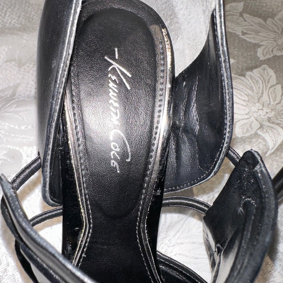 Kenneth Cole New York Wanda Leather Heels, Size 6.5, Black - Picture 6 of 16